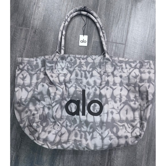 ALO Yoga Gray Tie Dye Large Cotton Canvas Open Shopper Tote Gym NWT - Picture 3 of 3